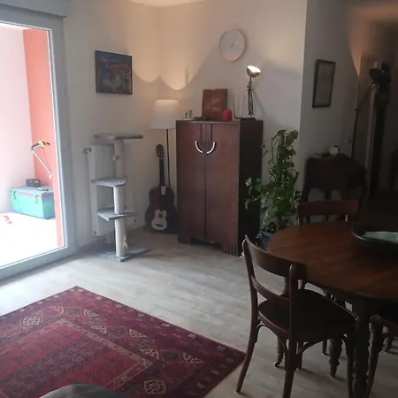 3 Pieces Proche Centre Διαμέρισμα