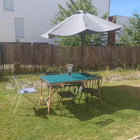 3 Pieces Proche Centre 아파트 디종